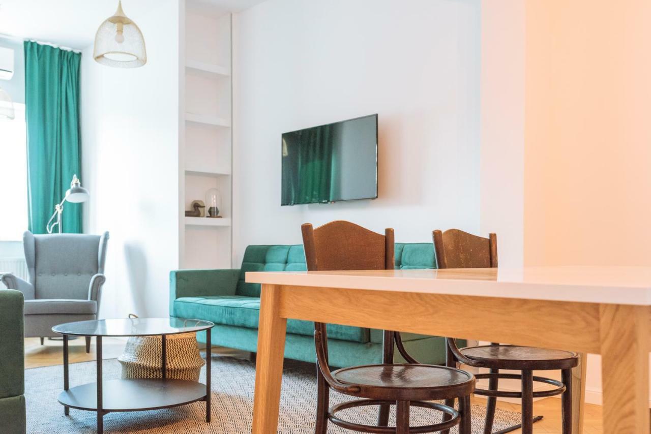 Brezoianu Spacious Flat Bucarest Esterno foto